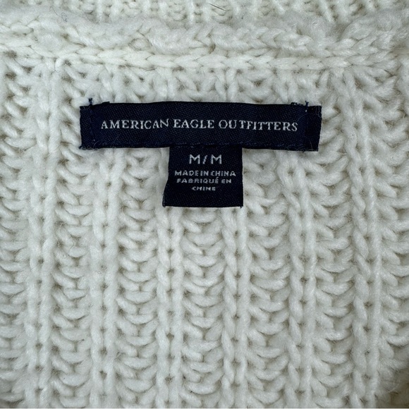 AEO Side Zip Sweater Size M - Picture 9 of 9